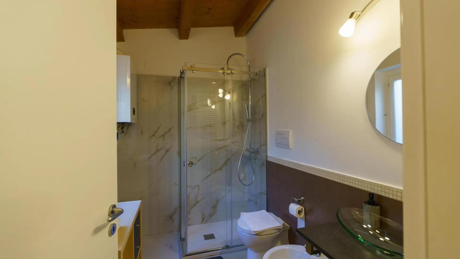 Maquedino Holiday Home & Terrace - Cozy Central Loft Палермо 0*,