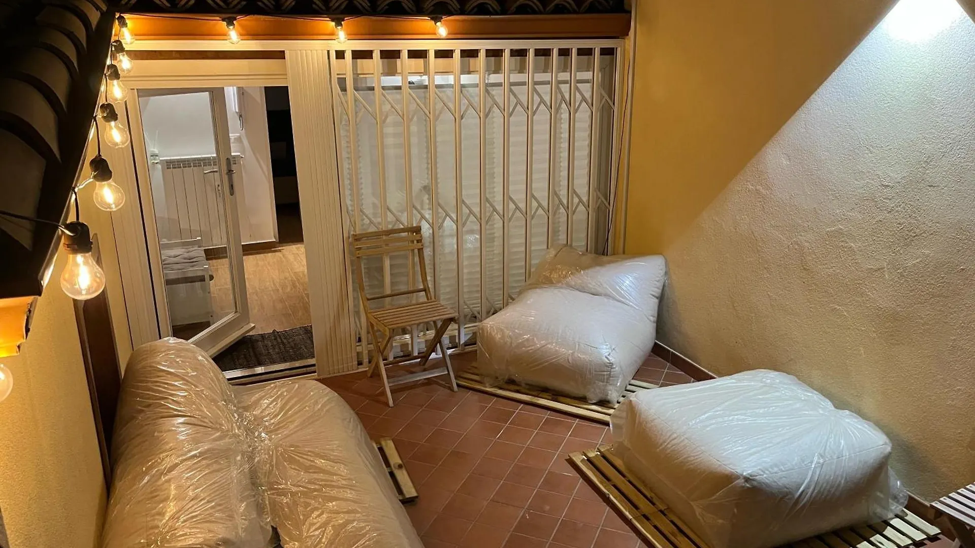 Гостевой дом Maquedino Holiday Home & Terrace - Cozy Central Loft Палермо